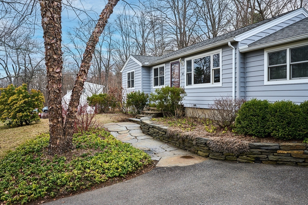 60 Bay Road Belchertown, MA 01007 - Photo 3 of 38