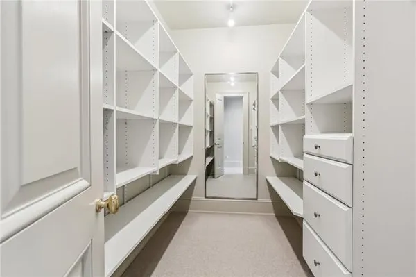 $22,000 | 600 Port Of New Orleans Place, Unit 15F, New Orleans, LA 70130