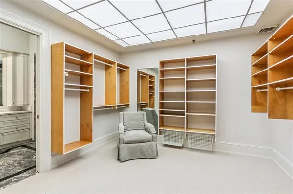 $22,000 | 600 Port Of New Orleans Place, Unit 15F, New Orleans, LA 70130