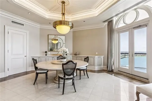$22,000 | 600 Port Of New Orleans Place, Unit 15F, New Orleans, LA 70130