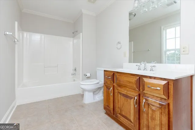 $650,000 | 32 Willow Lake Drive, Warner Robins, GA 31093