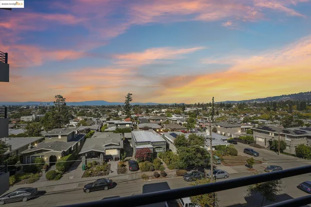 $659,000 | 5340 Broadway Terrace, Unit 403, Oakland, CA 94618