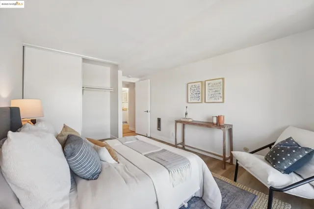 $659,000 | 5340 Broadway Terrace, Unit 403, Oakland, CA 94618