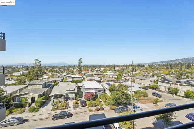 $659,000 | 5340 Broadway Terrace, Unit 403, Oakland, CA 94618