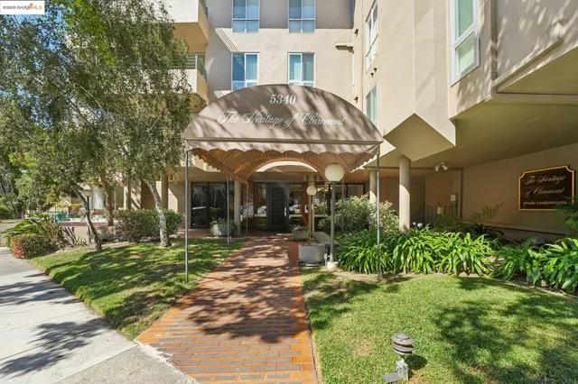 $659,000 | 5340 Broadway Terrace, Unit 403, Oakland, CA 94618