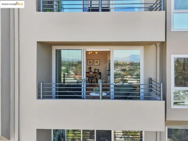 $659,000 | 5340 Broadway Terrace, Unit 403, Oakland, CA 94618