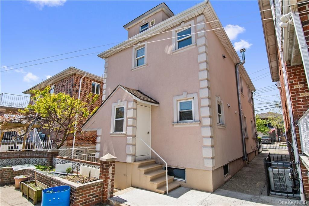 1616 Library Avenue Bronx, NY 10465 - Photo 19 of 20 View of front of home featuring entry steps