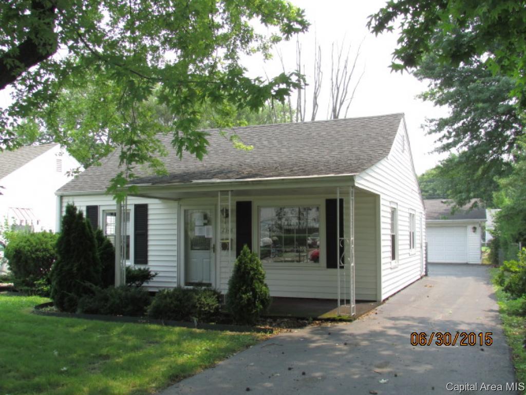 2348 South Spring Street Springfield, IL 62704 - Photo 1 of 17
