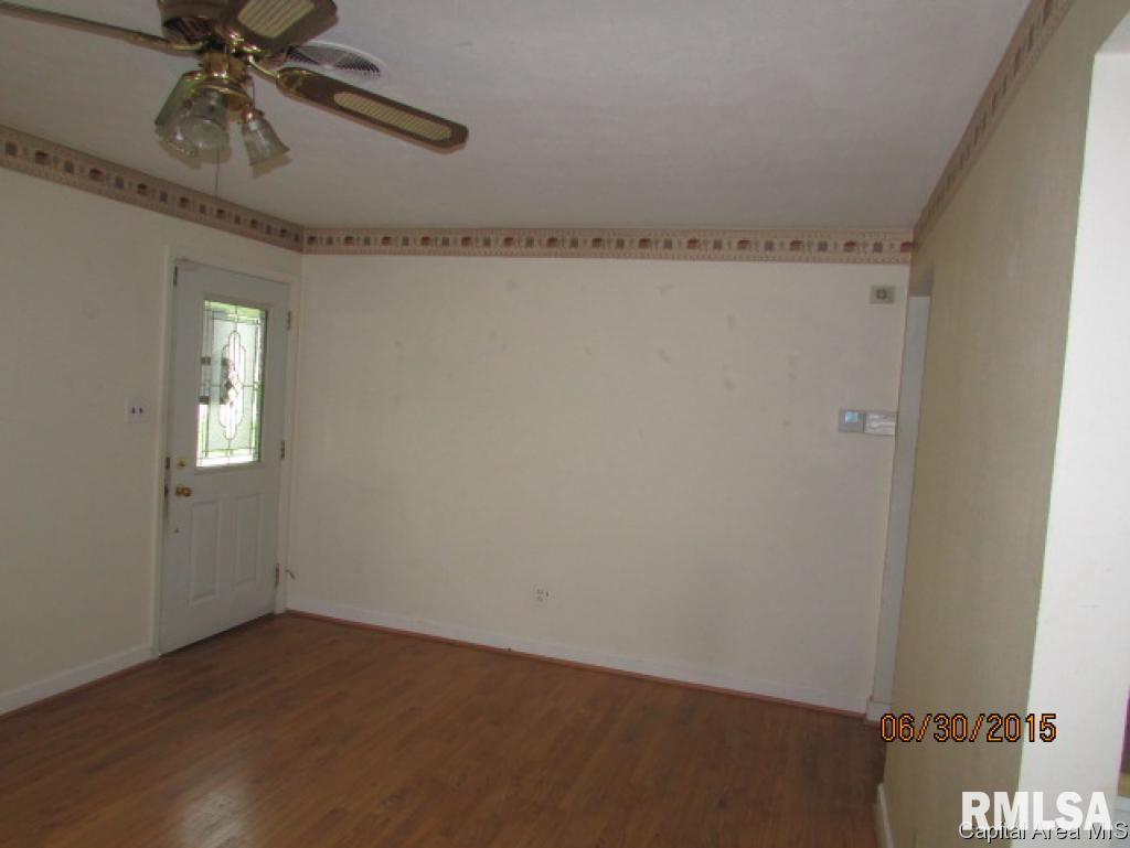 2348 South Spring Street Springfield, IL 62704 - Photo 10 of 17
