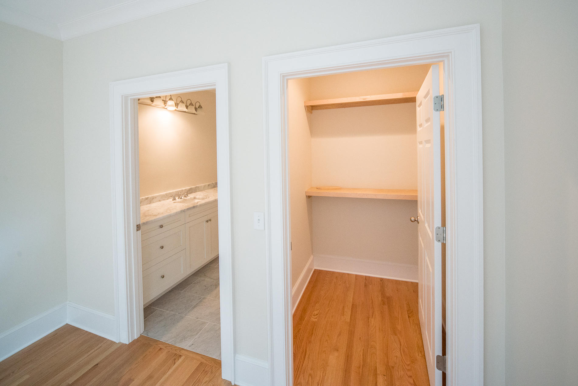 30 Jamestown Road Charleston, SC 29407 - Photo 20 of 42 original master bedroom
