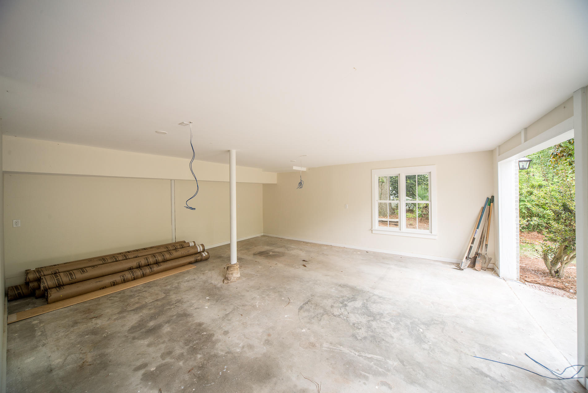30 Jamestown Road Charleston, SC 29407 - Photo 37 of 42 garage