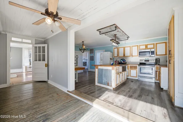 $259,000 | 37 Zion Road, Gatesville, NC 27938