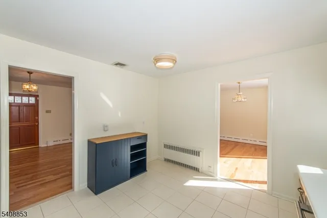 $4,600 | 633 Plainfield Avenue, Berkeley Heights, NJ 07922