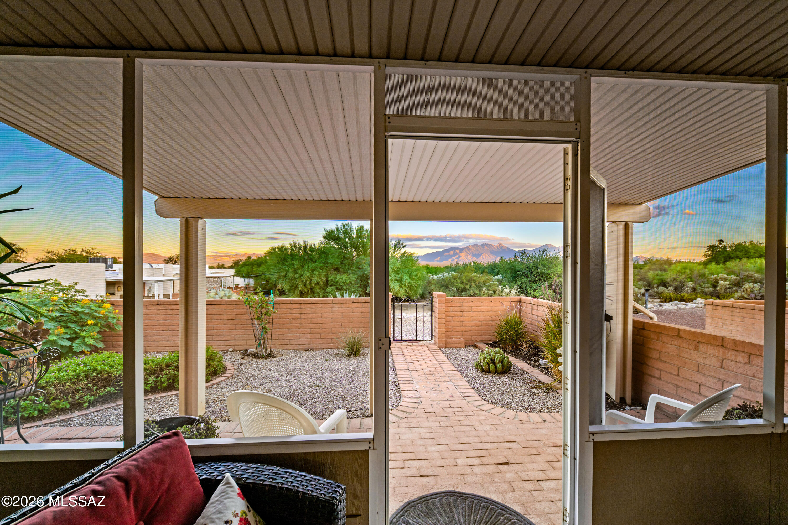 907 West Rio-Altar Green Valley, AZ 85614 - Photo 5 of 42 42-print-907 W Rio Altar - MLS Images Lu