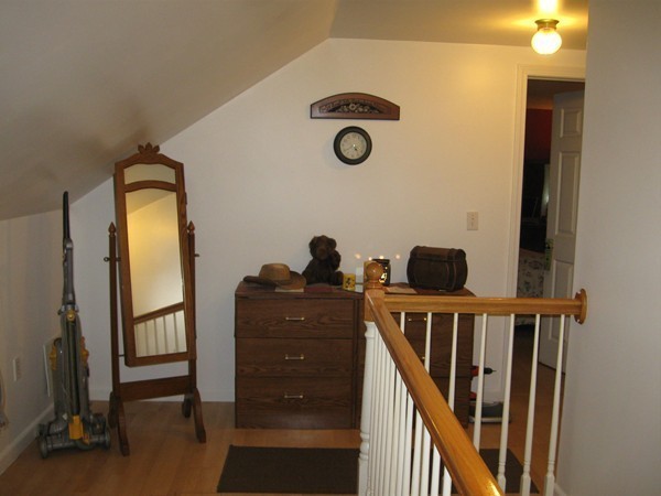 470 Porter Road East Longmeadow, MA 01028 - Photo 19 of 29 Gallery Image 19