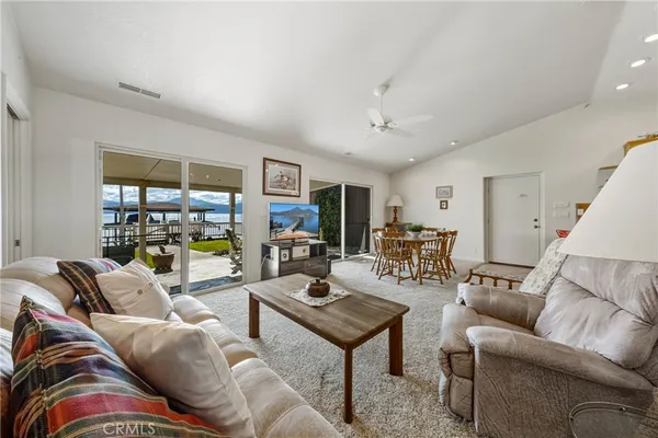$1,200,000 | 10165 Lakeshore Drive, Clearlake, CA 95422