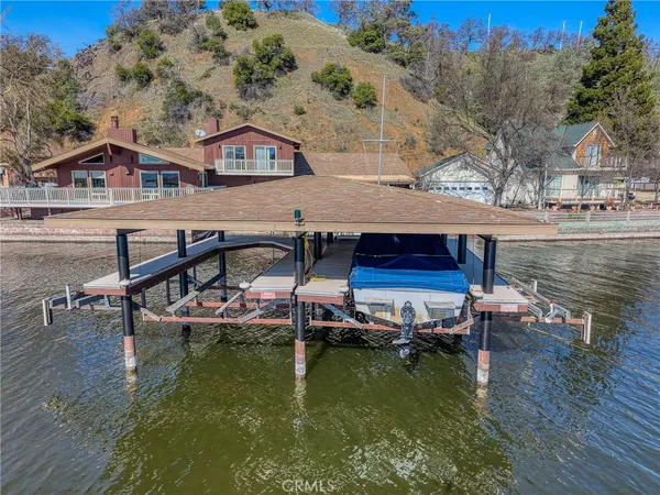 $1,200,000 | 10165 Lakeshore Drive, Clearlake, CA 95422