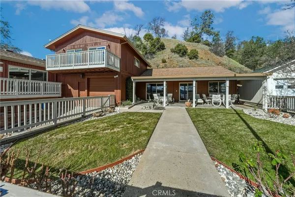 $1,200,000 | 10165 Lakeshore Drive, Clearlake, CA 95422