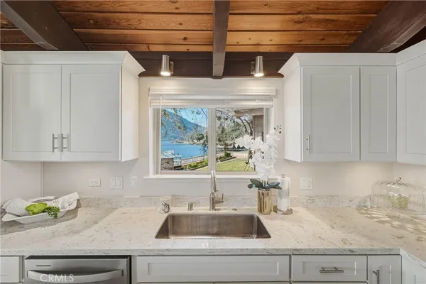 $1,200,000 | 10165 Lakeshore Drive, Clearlake, CA 95422