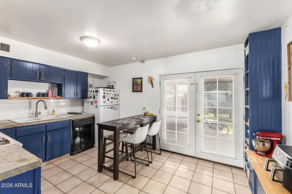 $312,000 | 2347 West Poinsettia Drive, Phoenix, AZ 85029