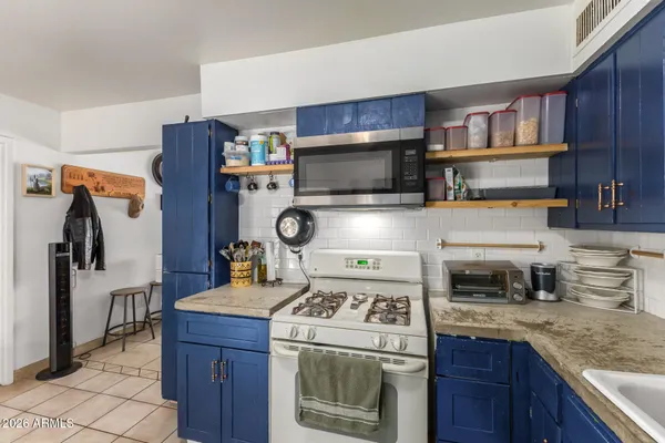 $312,000 | 2347 West Poinsettia Drive, Phoenix, AZ 85029