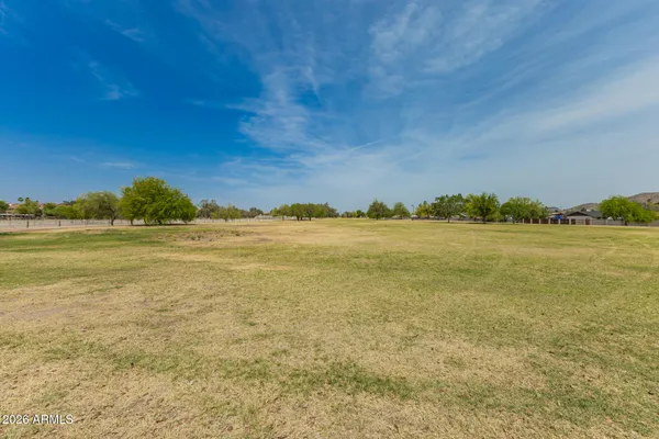 $312,000 | 2347 West Poinsettia Drive, Phoenix, AZ 85029