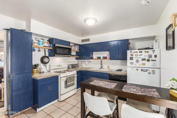 $312,000 | 2347 West Poinsettia Drive, Phoenix, AZ 85029