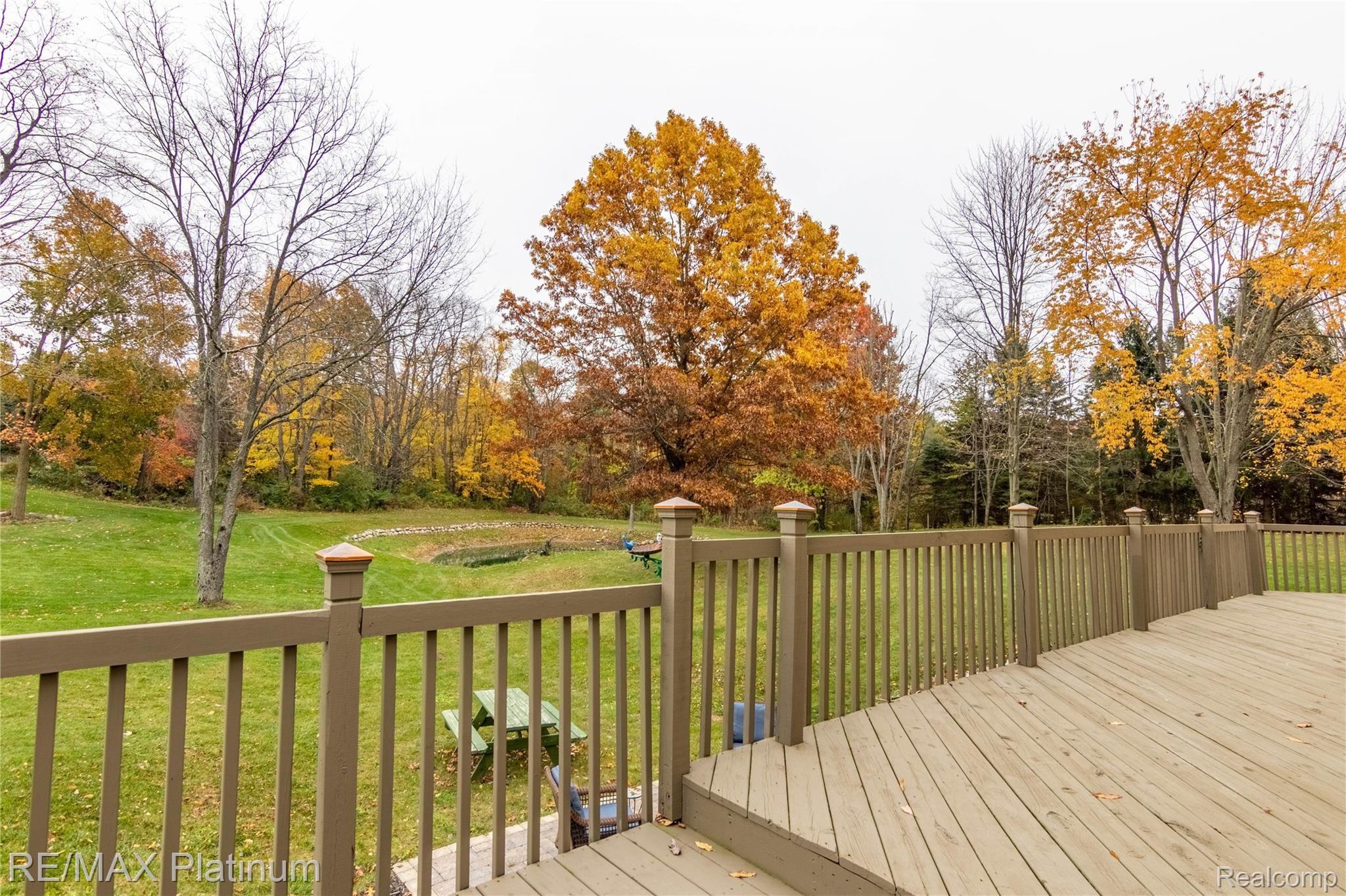 1732 North Hacker Road Howell, MI 48843 - Photo 11 of 74 9.Porch