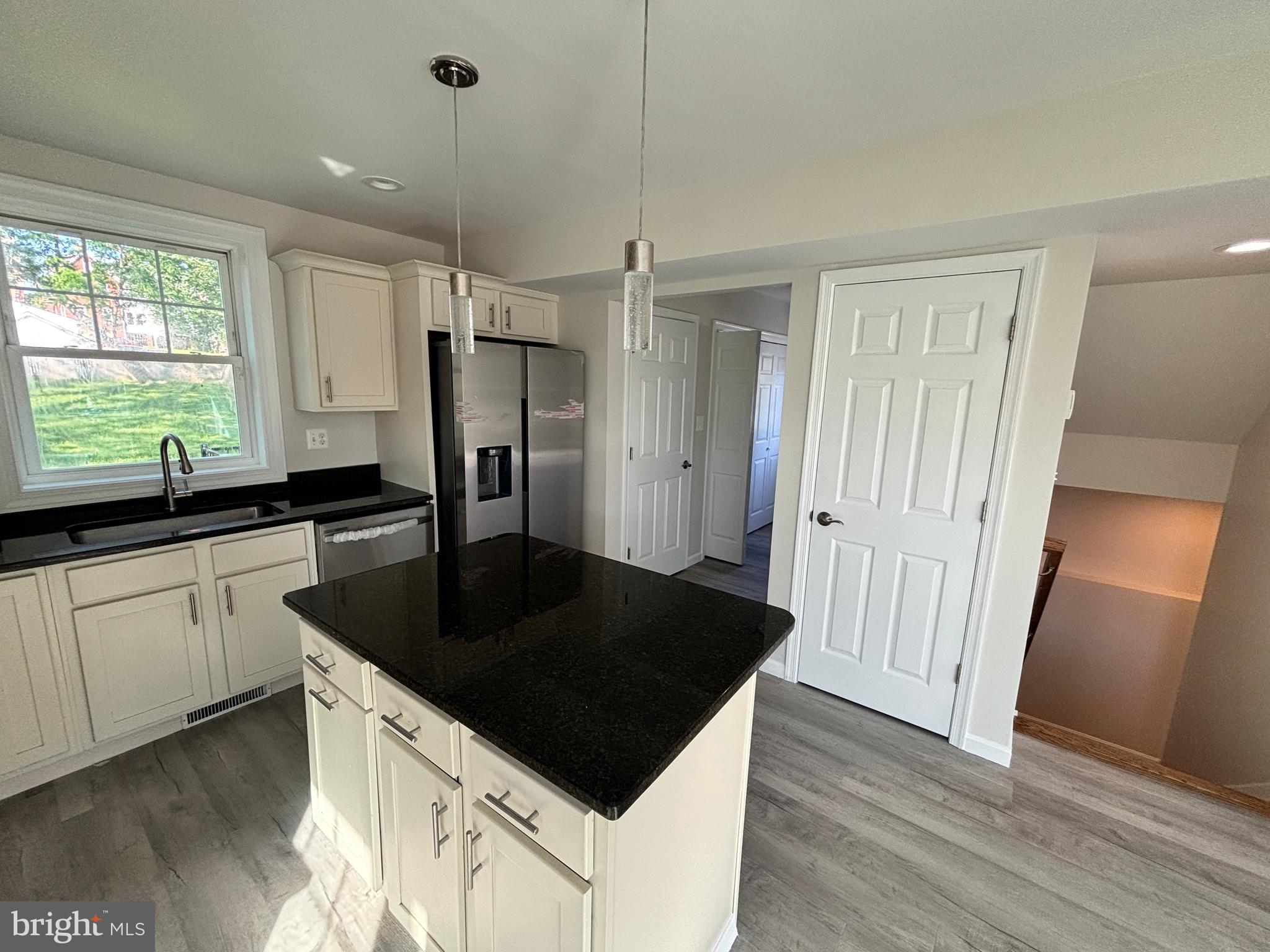 191 East George Street Westminster, MD 21157 - Photo 11 of 29