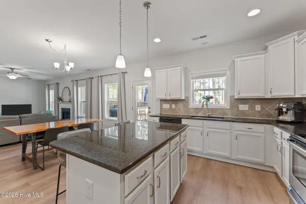 $410,000 | 4040 Irwin Drive, Aberdeen, NC 28315
