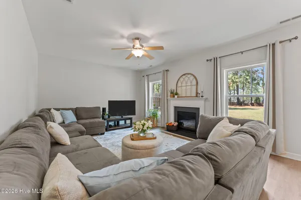 $410,000 | 4040 Irwin Drive, Aberdeen, NC 28315