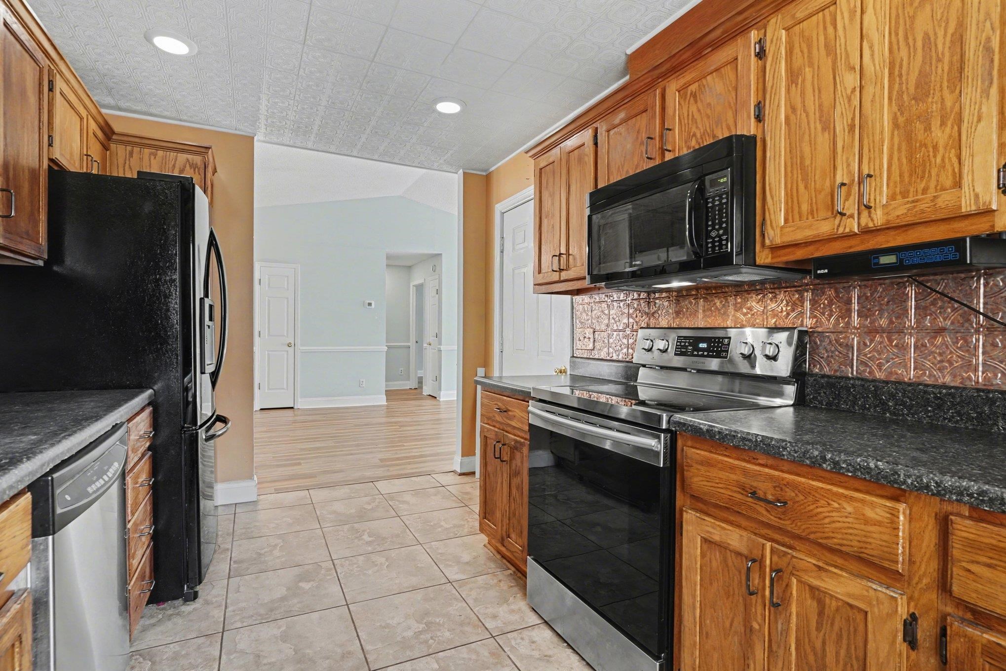 2807 Temperance Drive Myrtle Beach, SC 29577 - Photo 7 of 36