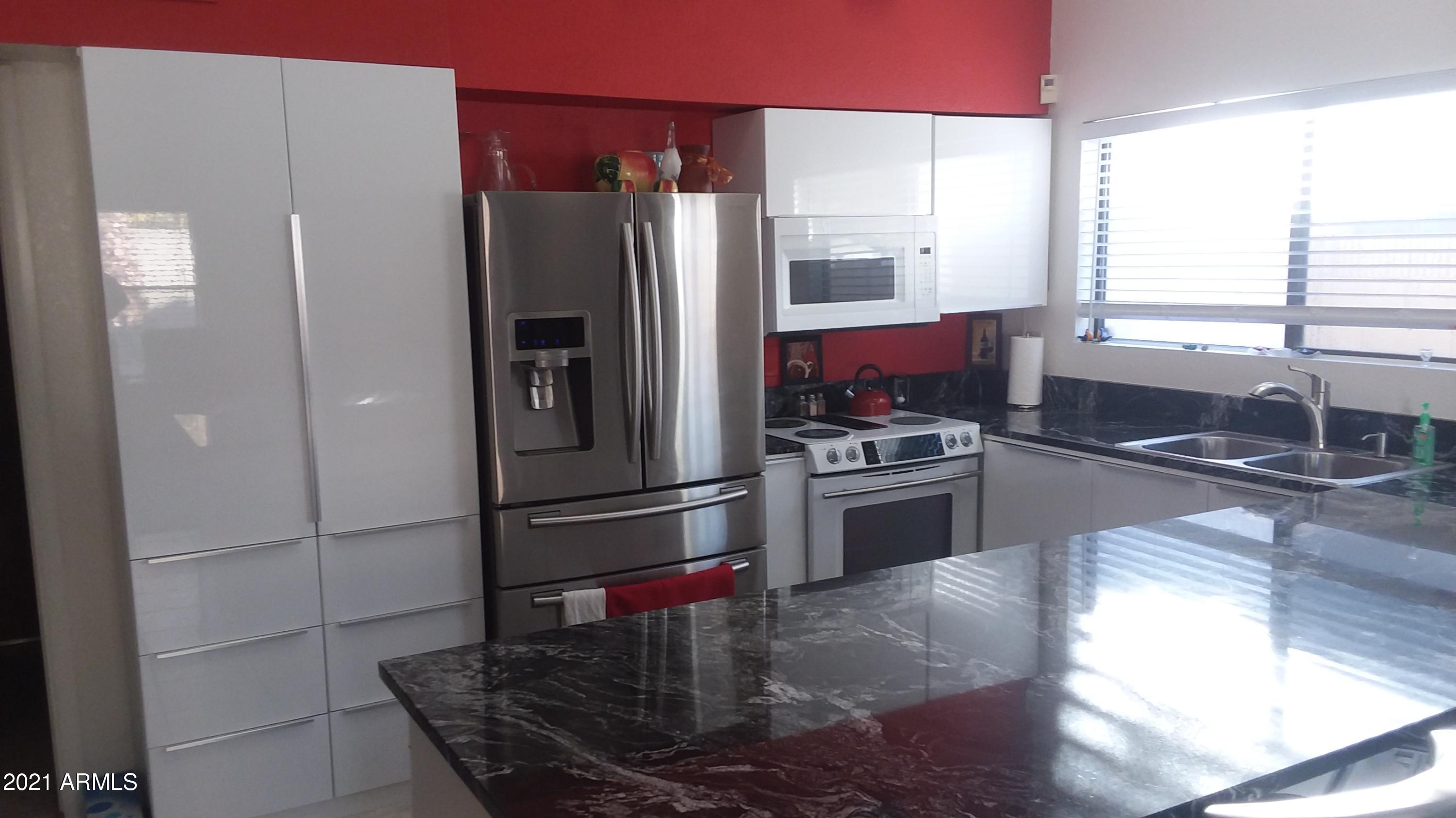 4054 East Knox Road Phoenix, AZ 85044 - Photo 6 of 36 20210103_155338