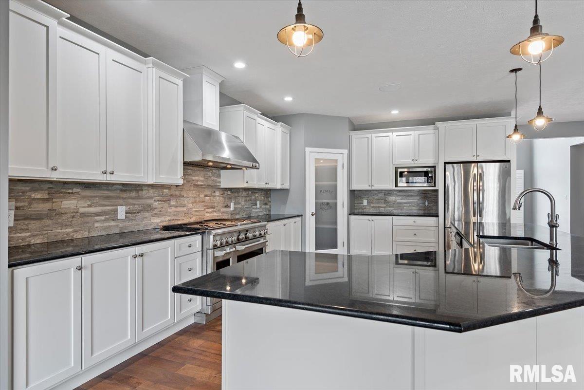 26 Cabin Smoke Trail Springfield, IL 62707 - Photo 11 of 83