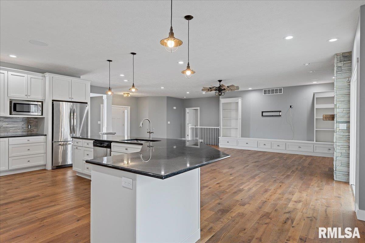 26 Cabin Smoke Trail Springfield, IL 62707 - Photo 15 of 83