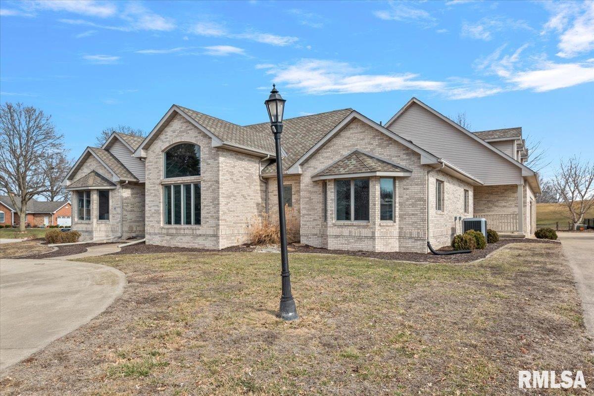 26 Cabin Smoke Trail Springfield, IL 62707 - Photo 3 of 83