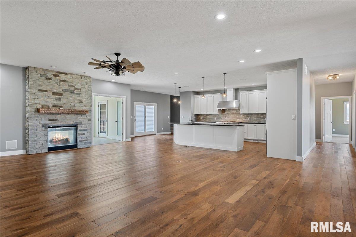 26 Cabin Smoke Trail Springfield, IL 62707 - Photo 6 of 83