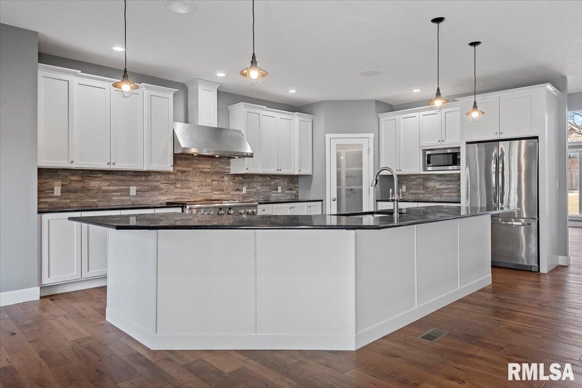 26 Cabin Smoke Trail Springfield, IL 62707 - Photo 10 of 83