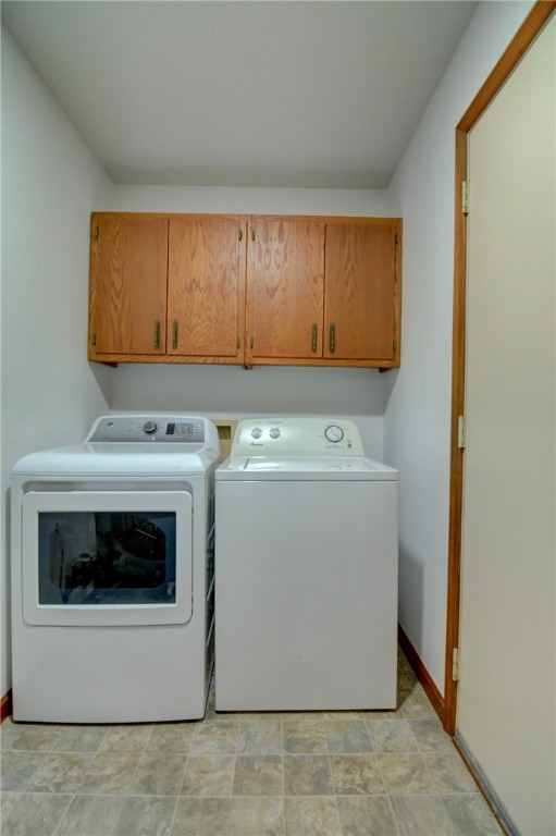 933 West Frank Drive Decatur, IL 62526 - Photo 23 of 30
