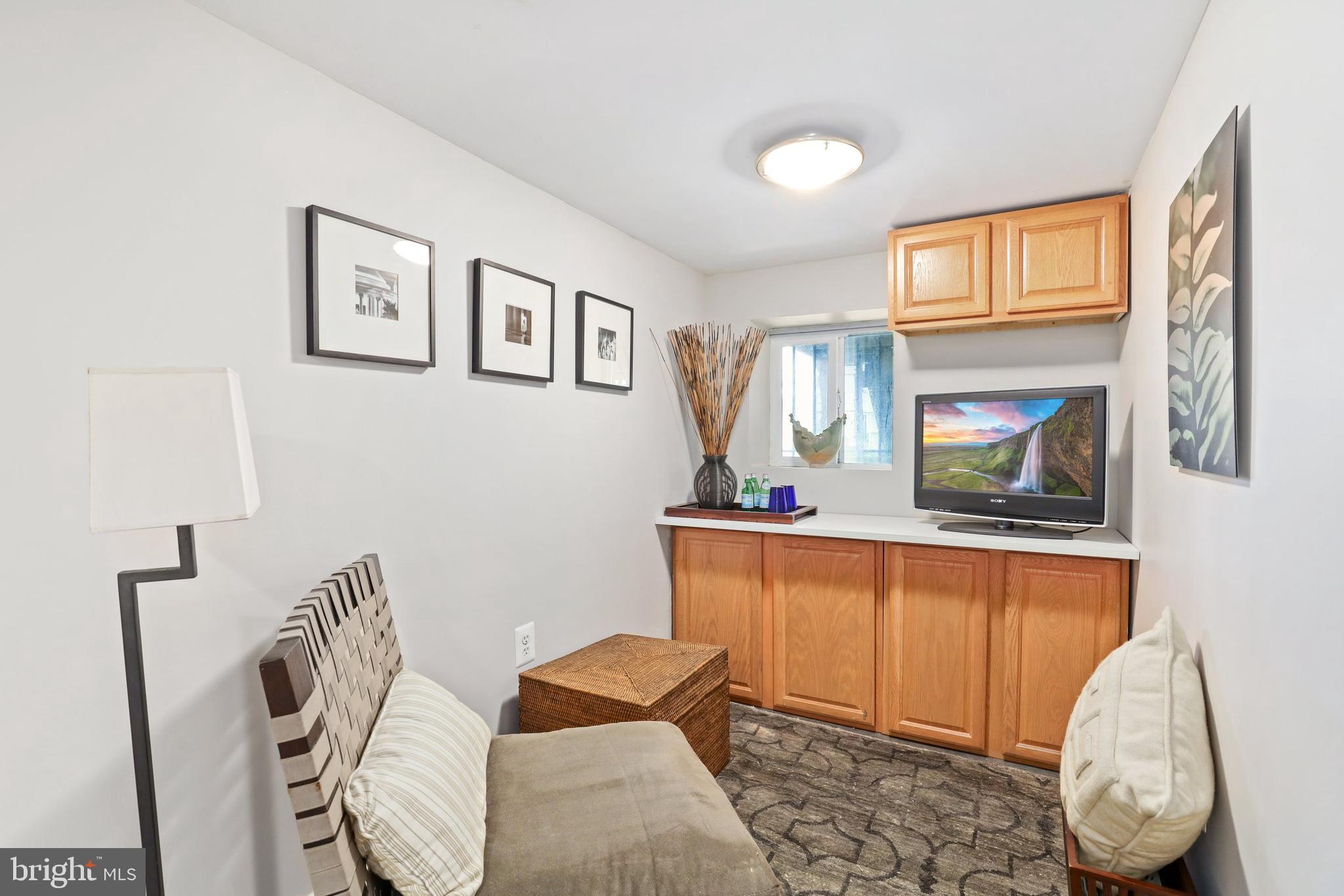 635 Columbia Road Northwest Washington, DC 20001 - Photo 22 of 36