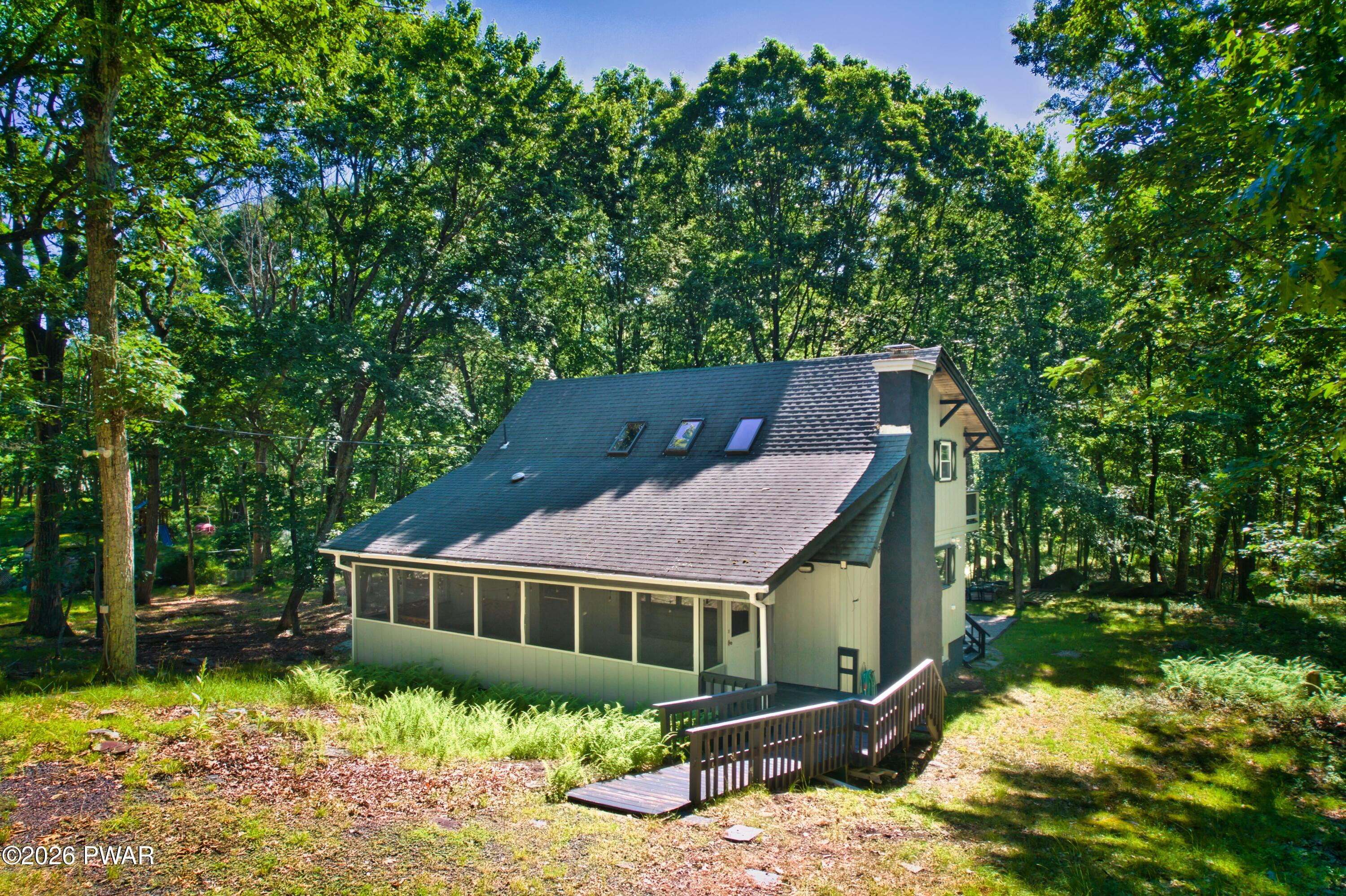 326 Gold Finch Road Bushkill, PA 18324 - Photo 24 of 37