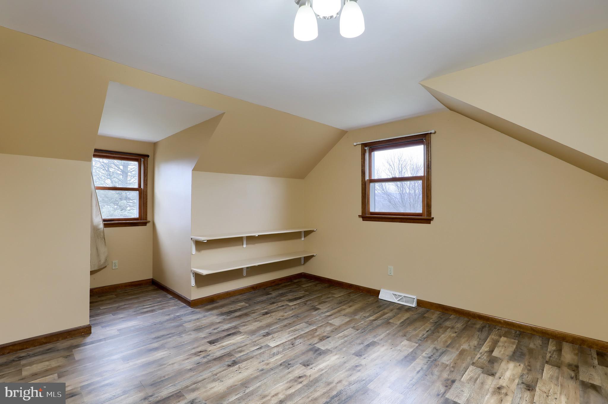 2921 Newport Road Manheim, PA 17545 - Photo 29 of 39