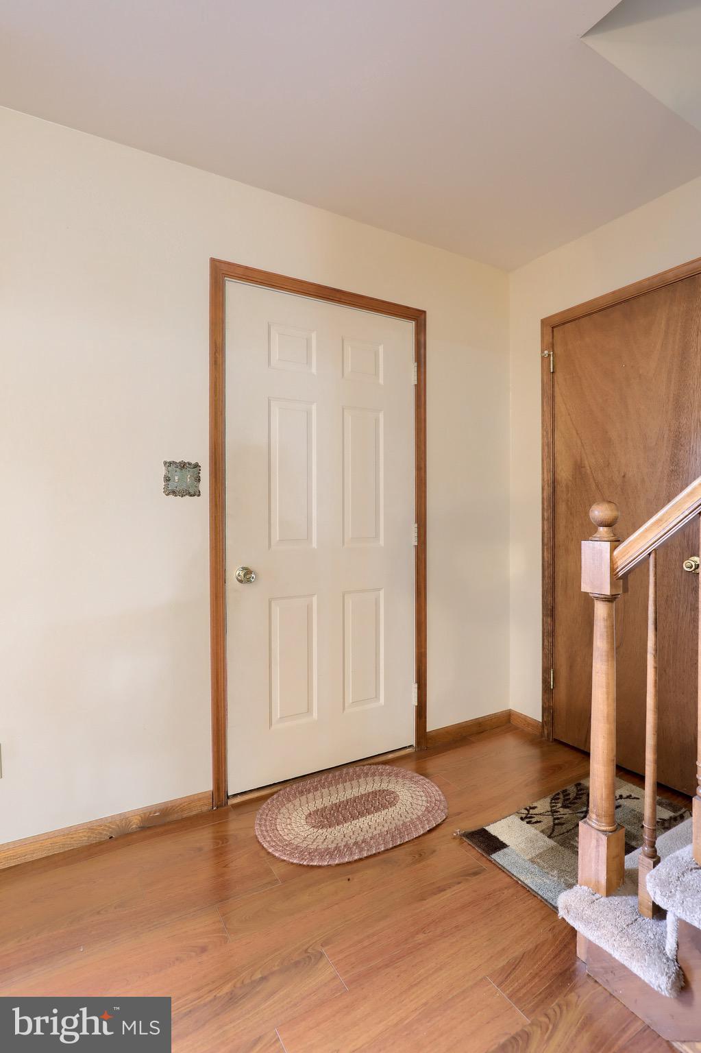2921 Newport Road Manheim, PA 17545 - Photo 7 of 39