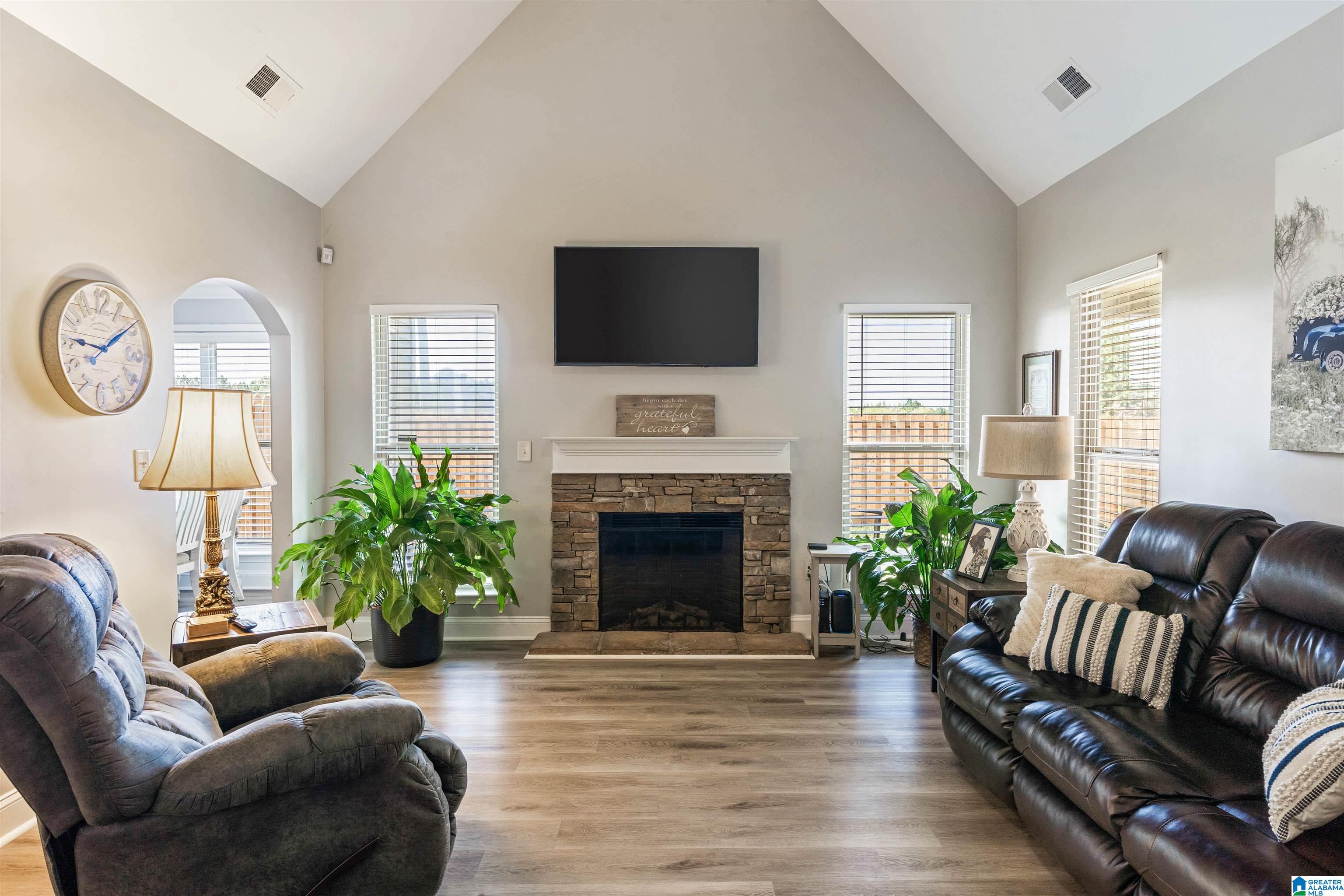 1194 Emerald Ridge Drive Calera, AL 35040 - Photo 2 of 31