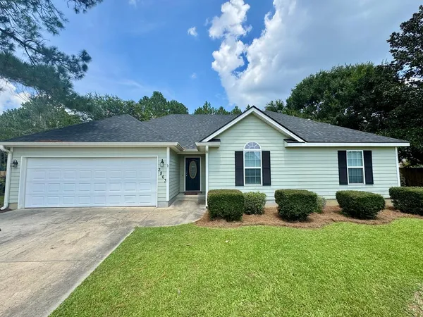 $1,850 | 3863 Heather Way, Valdosta, GA 31605