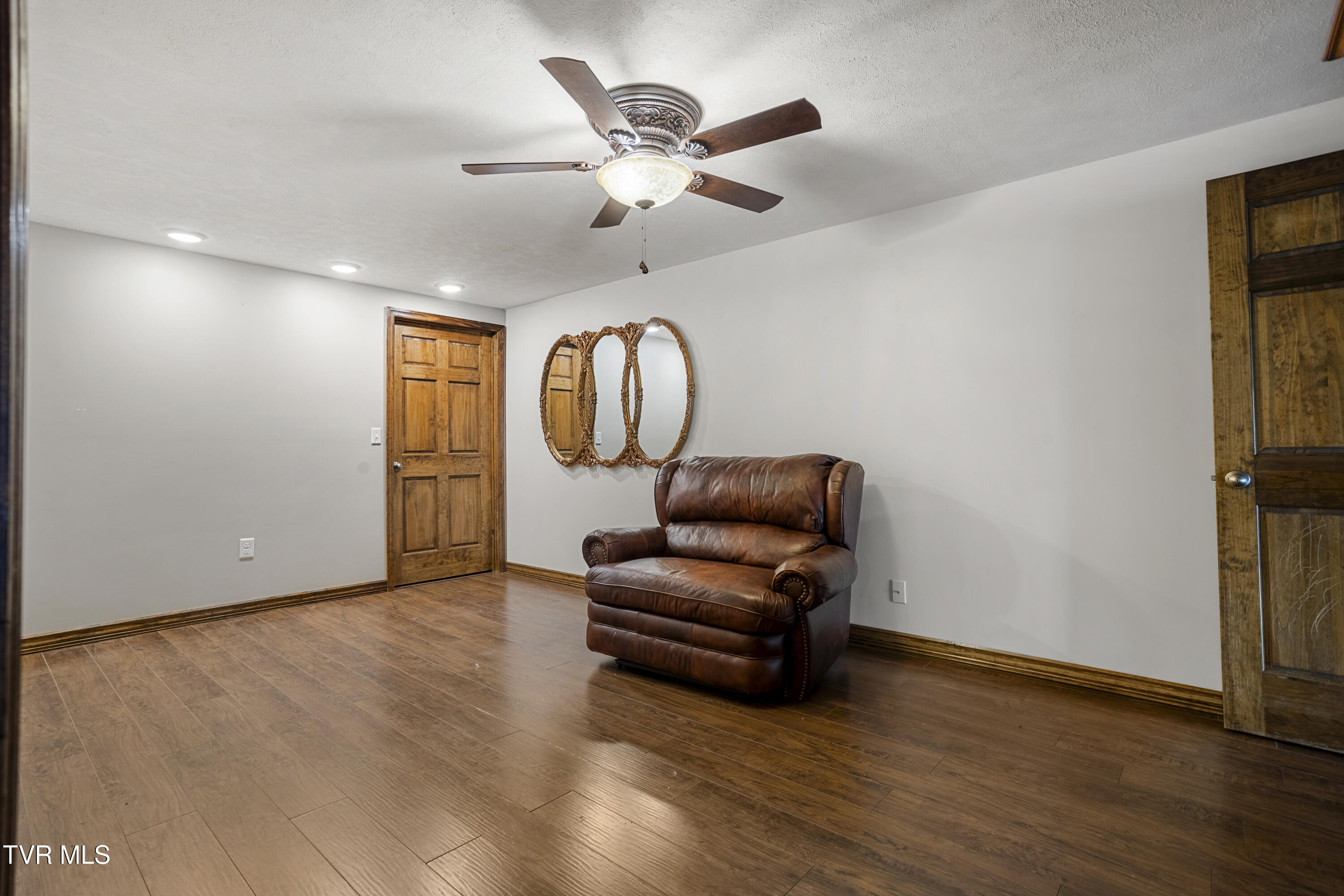 104 Ridgemont Street Bristol, TN 37620 - Photo 38 of 60 177A3908-HDR