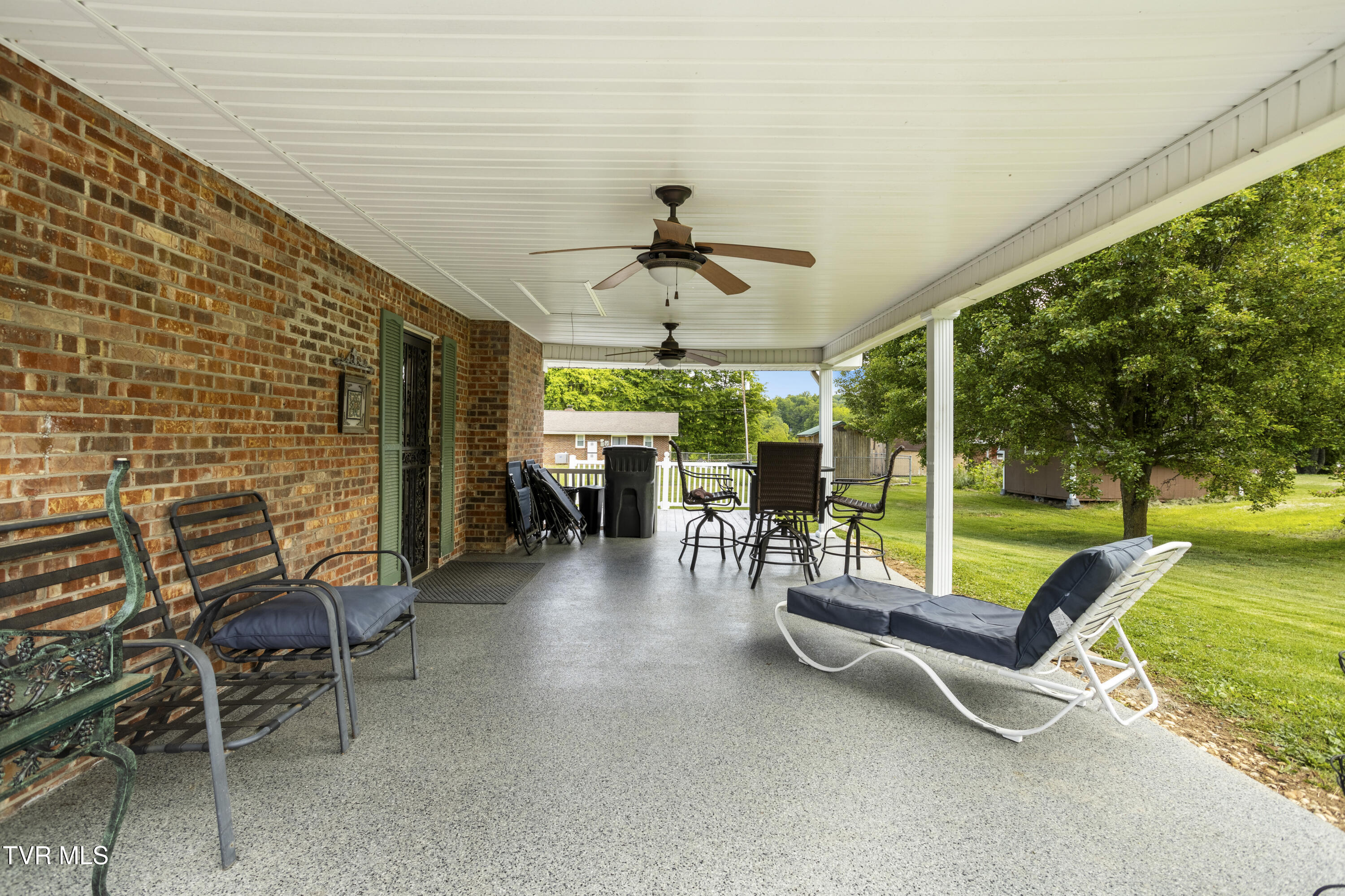 104 Ridgemont Street Bristol, TN 37620 - Photo 53 of 60 177A3724-HDR