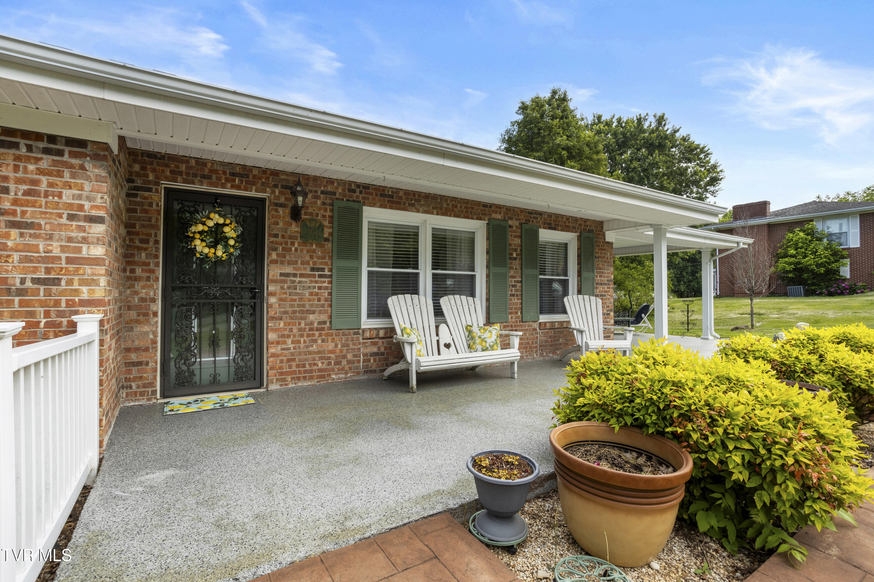 104 Ridgemont Street Bristol, TN 37620 - Photo 59 of 60 177A3756-HDR