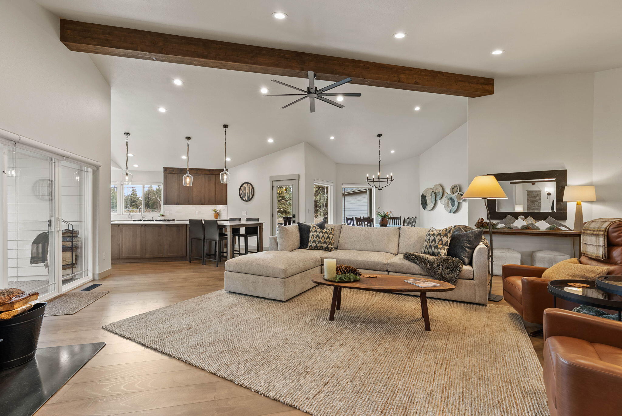 60780 Ward Road Bend, OR 97702 - Photo 10 of 80 41-web-or-mls-Riley Visuals-41