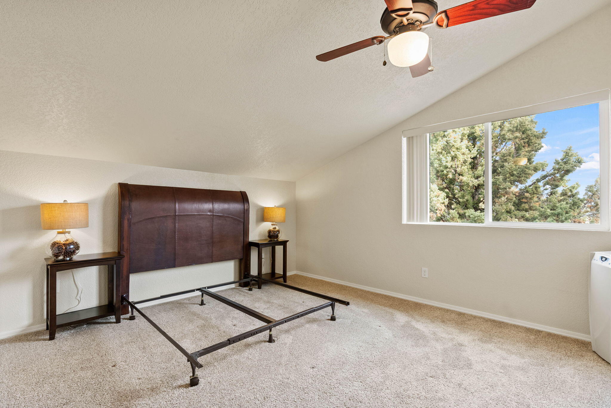 60780 Ward Road Bend, OR 97702 - Photo 59 of 80 68-web-or-mls-Riley Visuals-68